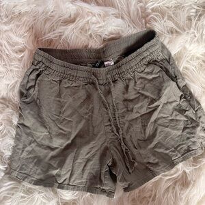Women’s Linen Shorts Size XS